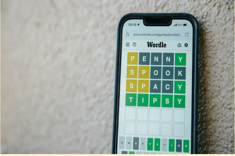 Wordle vs. Connections: Which Game Tests Vocabulary More Deeply?