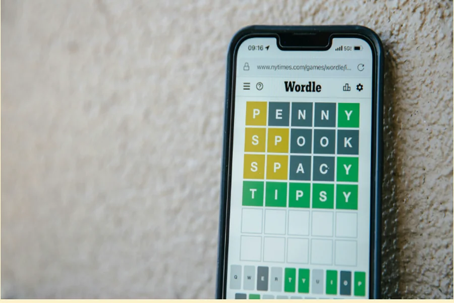 Wordle vs. Connections: Which Game Tests Vocabulary More Deeply?