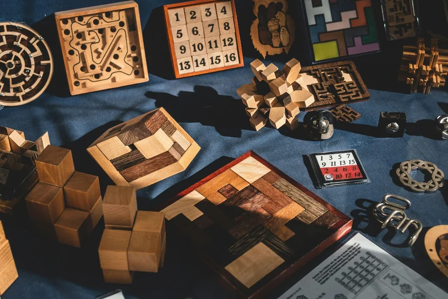 What Casual Brain Games and Interactive Entertainment Platforms Have in Common