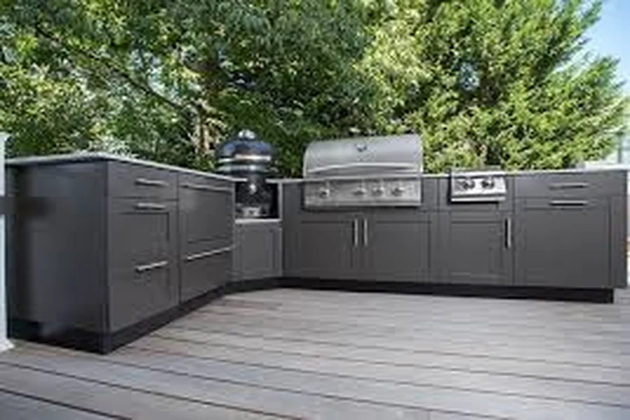 What Customization Options Are Available at an Outdoor Kitchen Factory?