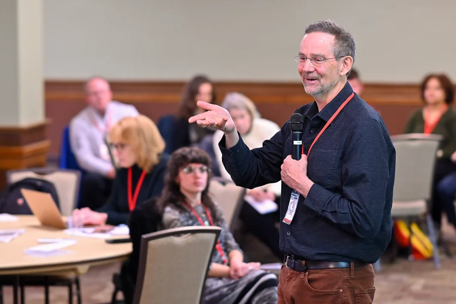 Why Local News Is the Ultimate Glue for Community Connections
